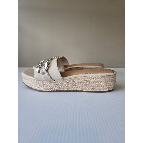 Madden NYC Shoes - Madden NYC Slides Sz 11 Chain accent
